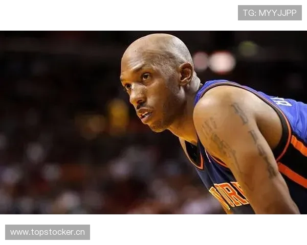 比卢普斯精准无球跑位提升快攻效率领先同期控卫